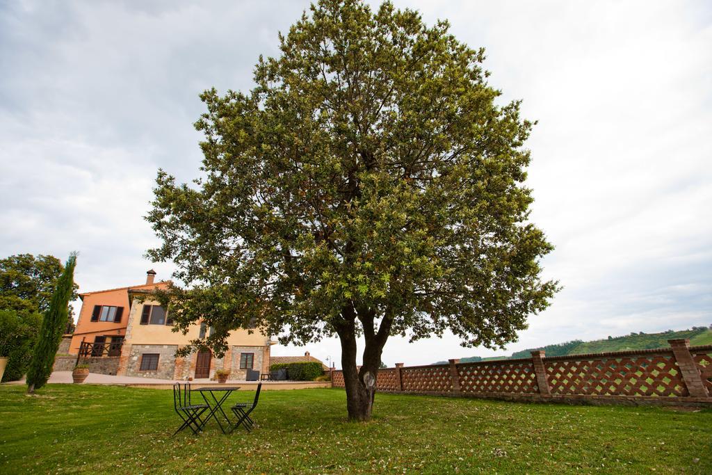 Agriturismo Fattoria Voltrona سان جيمينيانو المظهر الخارجي الصورة