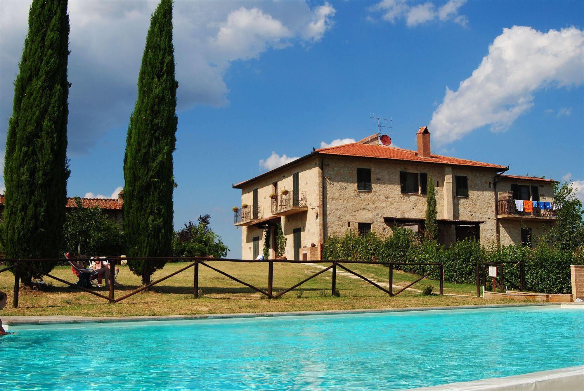 Agriturismo Fattoria Voltrona سان جيمينيانو المظهر الخارجي الصورة