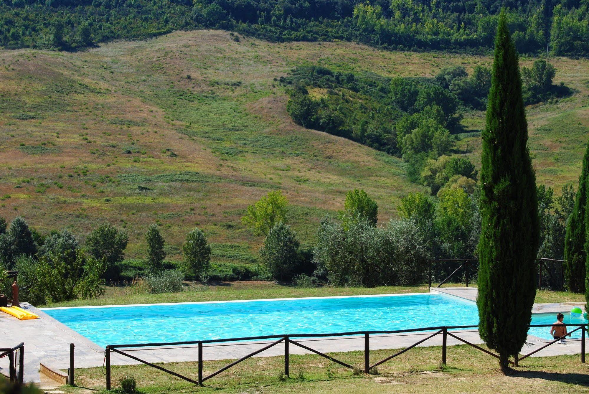 Agriturismo Fattoria Voltrona سان جيمينيانو المظهر الخارجي الصورة